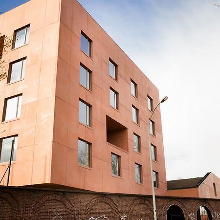 Hostel Groeninghe Kortrijk Oda fotoğraf